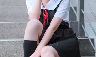 Akisoso秋楚楚的清纯美图，精选看完怎能不想喝杯咖啡，深吸一口气？