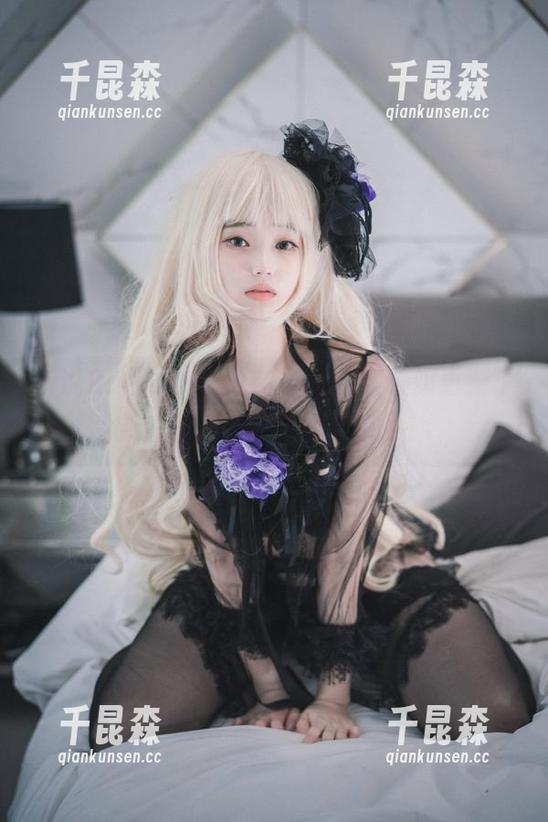 听说Bambi(밤비)在Loozy咖啡馆更新了新套图，冲啊，疯狂点赞！