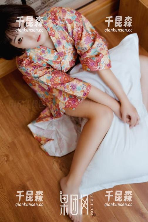 GIRLT果团网 - 黄歆苑的长腿大放送，图片免费拿！