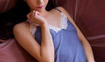 GIRLT果团网 – 一键下载龚玥菲的白裙图包，发现了狂热与优雅的结合，啧啧啧。