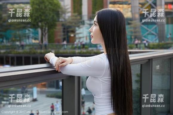 MiiTao蜜桃社 - 佛祖也看没见过的桃乃香Tina修女私拍，美图一枚，别留太久！