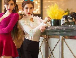 QingDouKe青豆客 – 学姐王语纯，总有新的套路，等你来翻开套图！
