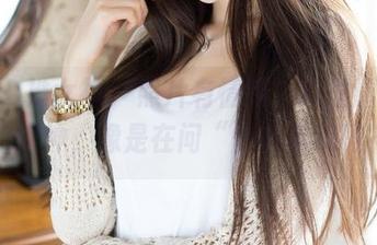 TGOD推女神 – 照片有情绪，绮里嘉在天台的眼神，像是在问“你在看我吗？”