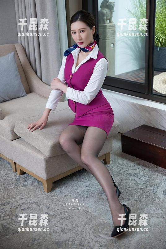 TouTiao头条女神 - 更新预警！月音瞳带来别样的美图，裤里丝又要火了！