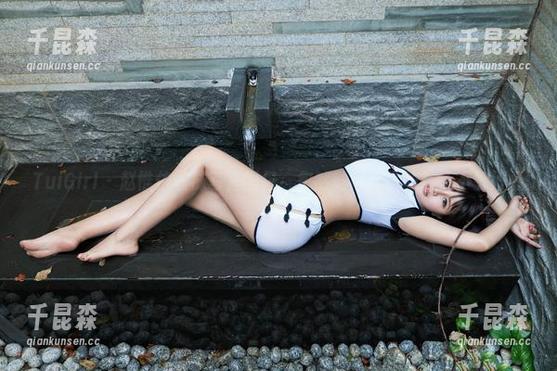 TuiGirl - 赵惟依丝袜写真图包，忽然觉得自己的袜子不够好看