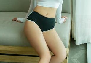 UGirls尤果网 – 张小西Ann作品，双人合唱团，管弦乐的乱入？