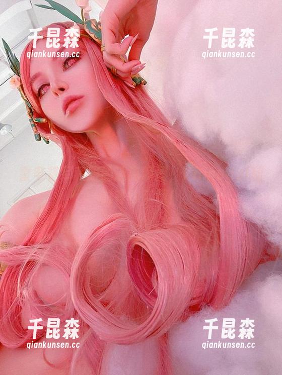 雷电将军和服的迷离瞬间，Vinnegal随时等你下载！