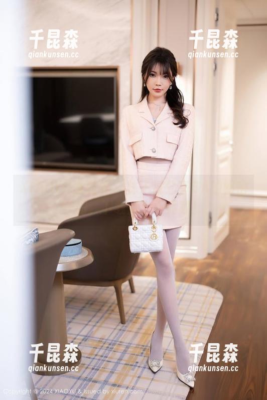 XIAOYU语画界 - 林子遥分享BA的秘密美图，下载后记得赐教！