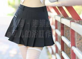 Xiuren秀人网 – 泡澡必备的乐趣：Barbie可儿的浴缸作品集分享