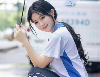 Xiuren秀人网 – Niki可雅的美足图集更新中，快来看她今天的新姿态，脚趾是不是特别好看？