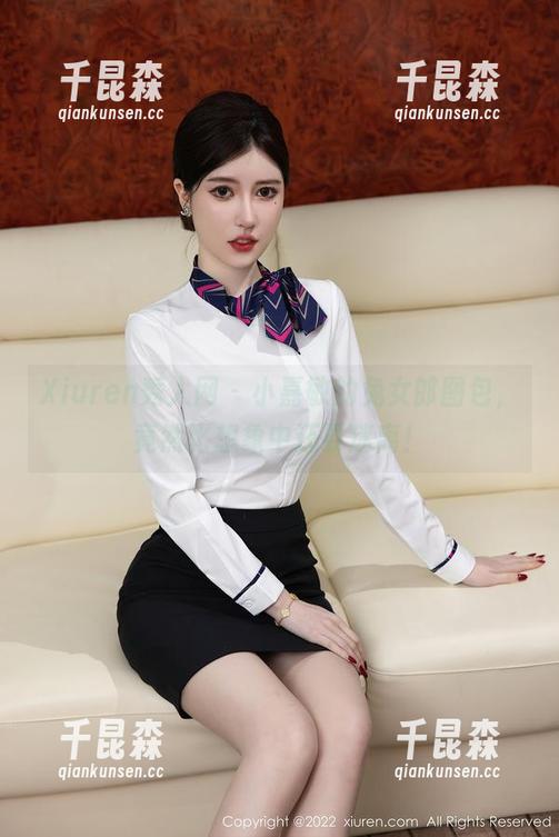 Xiuren秀人网 - 小嘉敏的兔女郎图包，竟然比想象中还要迷离！
