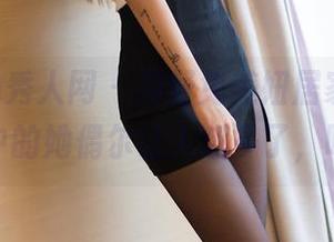 Xiuren秀人网 – 月野兔美妞居家更新，图片中的她偶尔让人想多了，呵呵。