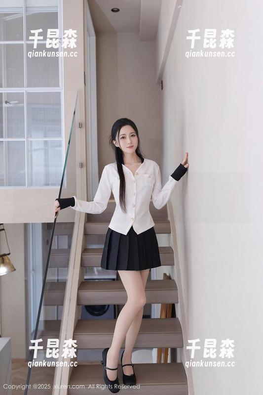 Xiuren秀人网 - 顾乔楠私房写真集合，让学妹的魅力悄悄绽放