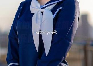看过Zyra秋的路易九世旗袍全集，偶尔冒出一丝怀旧的调调，怎么回事？