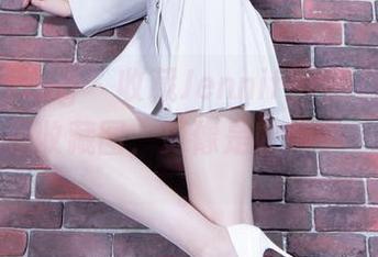 beautyleg – 收藏Jennifer的自拍作品，不只是收藏图，更像是收藏了一种状态。