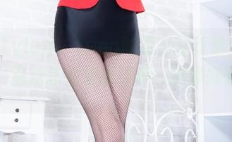beautyleg – Luna的裸足写真像是一阵微风，通过这些壁纸流转，安静得刚刚好。