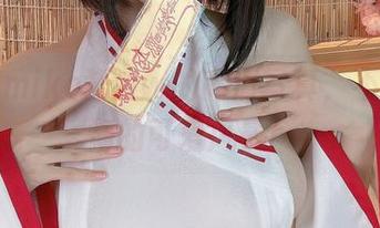 这里有miko酱ww的高清写真，不看会后悔的可爱风暴！