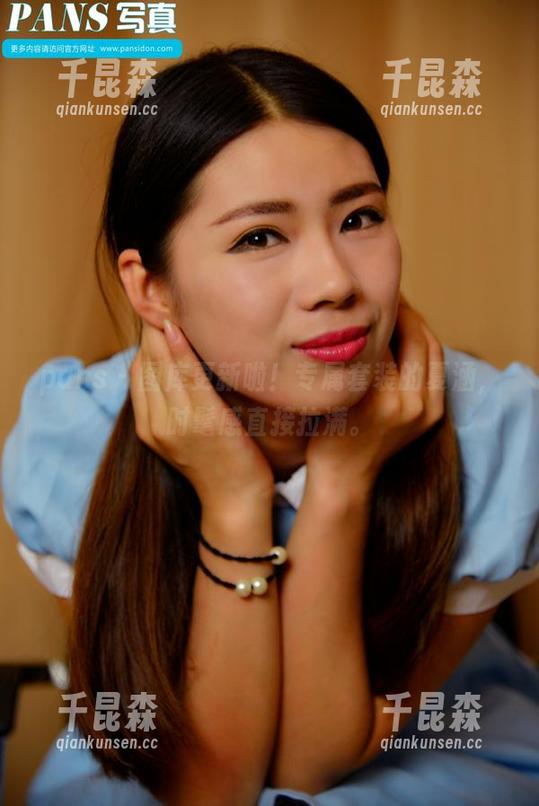 pans - 图库更新啦！专属套装的夏涵，时髦感直接拉满。