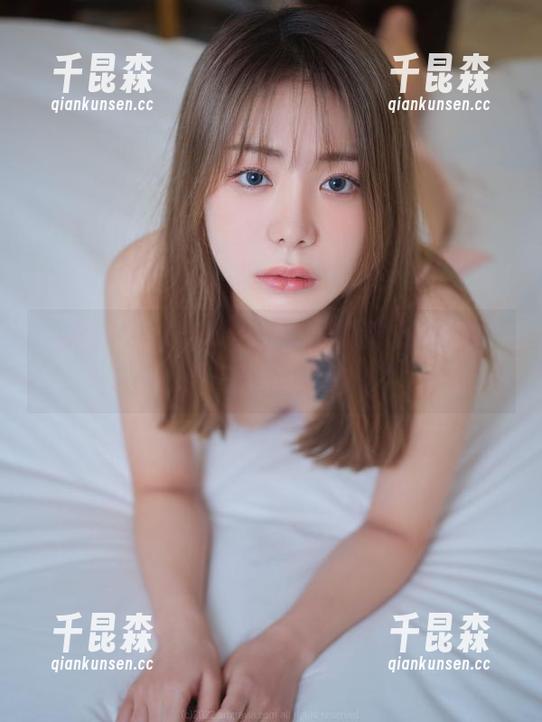 这种高清感，wuyo(우요)的甜心写真集……让我语塞啊
