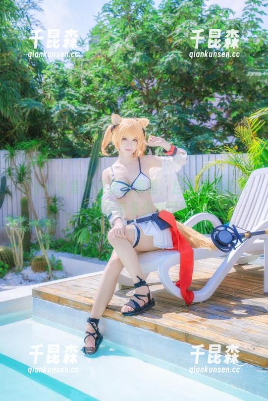 在yui金鱼的美足合集里，目光难以移开，想问还有多少种可能？