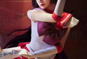一米八的大梨子的写真集，新款‘思念如苦海’系列：买一送后悔！