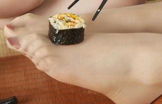 丽柜 – Vicky剧本新鲜出炉，图包更新就像突发奇想的情节大反转！