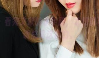 丽柜 – 看完文欣的水手服，才知道资源的诱惑是这样的。