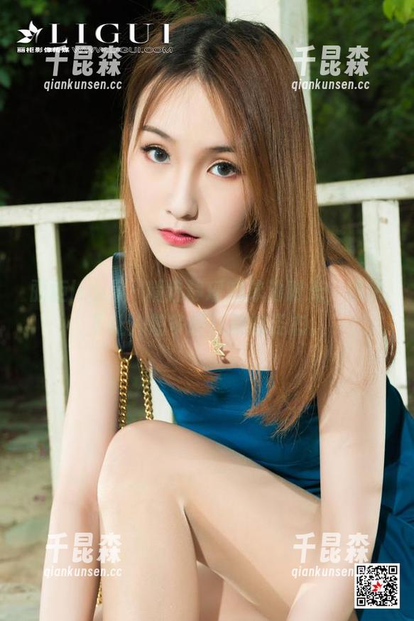 丽柜ligui - 精选静瑶的泳池时光，镜头下让人想多瞧几遍的姿态。