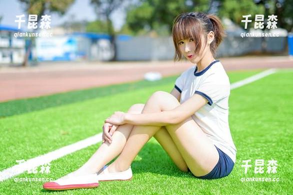 九曲Jean怨仇OL照片：当原本的甜蜜变成暗潮