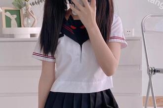 二阶堂宅绘子作品集，JK黑丝的图片里居然藏着些不为人知的气息。