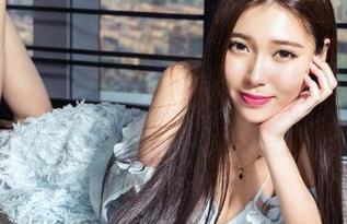 克拉女神 – 妮子的校服——原图可爱又迷人，你下载了吗？你可如愿以偿哦！