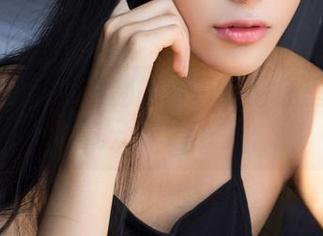 克拉女神 – 赵雨静的写真：图集里藏着的几分妖娆秘密
