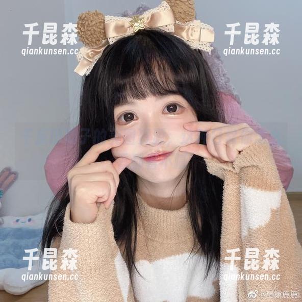 千反田鹿子的美图资源，这种日常你怎么看都看不腻