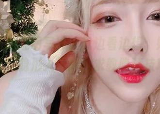 啾小妍的透明写真，我边看边想：她是怎样化身“隐形人”的，求教隐藏技巧啊！