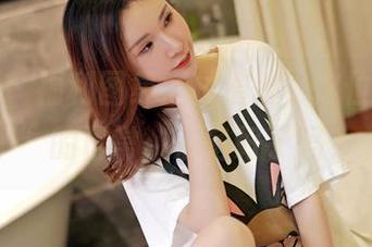 嗲囡囡 – 福利图集：林煊煊，这位“女王”的日常，准备好了吗？