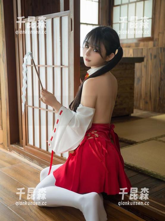 失眠小宁的白丝全集：能不能不让我想歪啊！