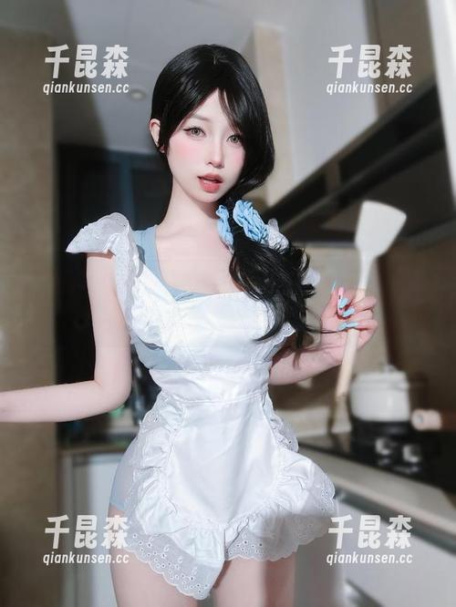 精选写真时间，来看看女主K乘凉的姐姐到底有什么特别之处。