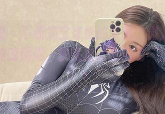 微密圈 – 下载奶宝妹纸的写真，傲人身材让你神魂颠倒，快来加入我们的‘迷弟团’！