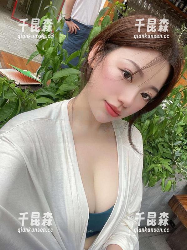 微密圈 - 奶宝妹纸的日常：下载这些图片，你会有很多“意外收获”。