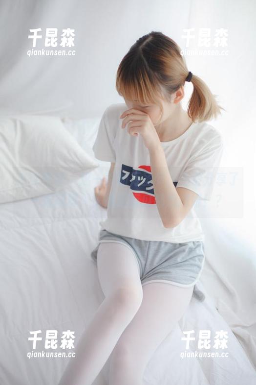 少女秩序 - 这一季的万圣节，千澄分享了一组写真，惊得连南瓜都想避嫌！？