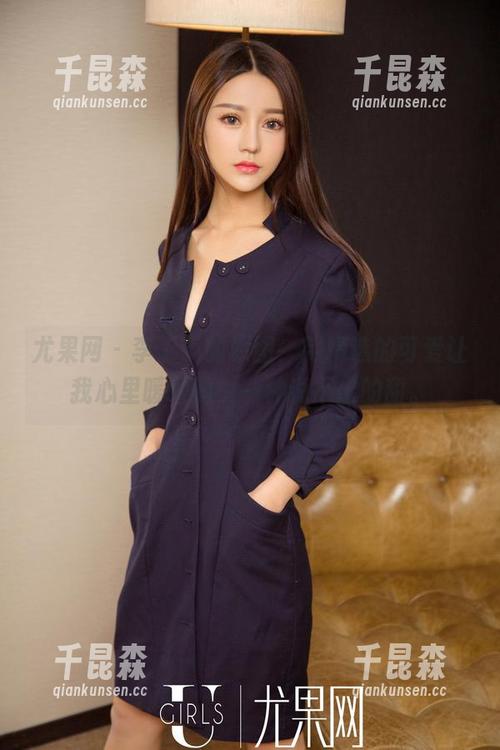 尤果网 - 李丁丁的原图，用精选的可爱让我心里暖暖的，一种说不出的甜。