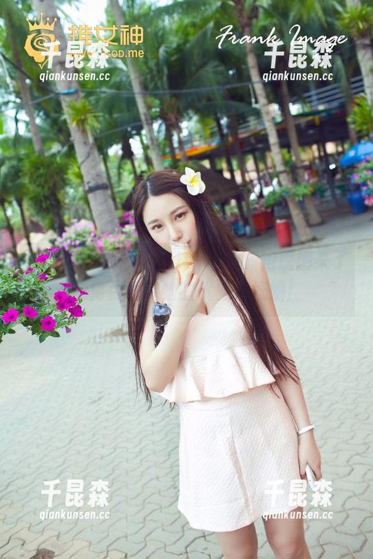 推女神 - 施忆佳Kitty酱的旗袍原图来了，免费展示她的优雅与妩媚！