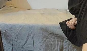 微密圈 – 提袜少女梦游红裙之旅——夸张合集，赶紧分享吧！