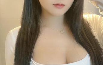 微密圈 – 看是可馨耶的2021写真，图册里的随性让人忍俊不禁。