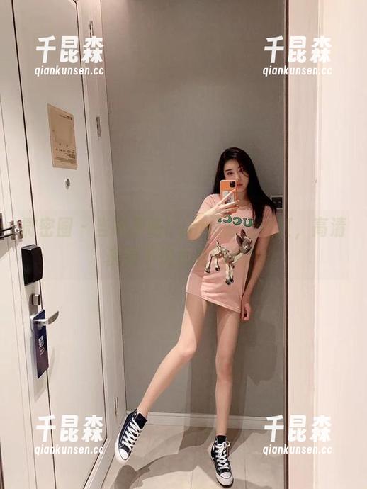 微密圈 - 当林子喵Lynne遇上浴缸，高清资源不怕水花四溅！