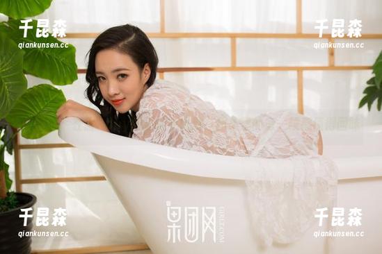 果团网 - 在甜Abby的短裤中漫游，图集里的每一帧都值得回味