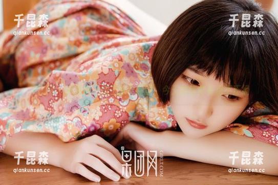 果团网 - 莫雅淇：精选修女原图，今天的信仰有点不正经