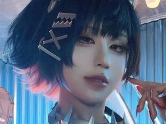 桜满三时这次的内衣更新，看完我果然陷入了思考…咳咳。
