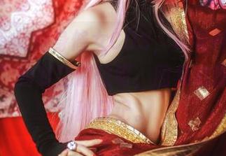水淼aqua变身修女COS，真有种“基督山伯爵”的时空错位呀，图集就像一本神秘日记。