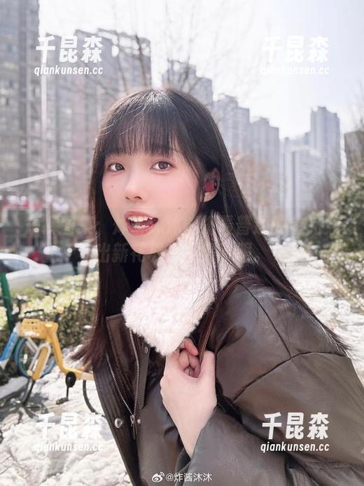 短裤图集：炸酱沐沐能把最普通的单品穿出新花样，不得不服。